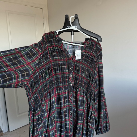 NWT - Torrid 3X Plaid Blouse - Picture 2 of 3